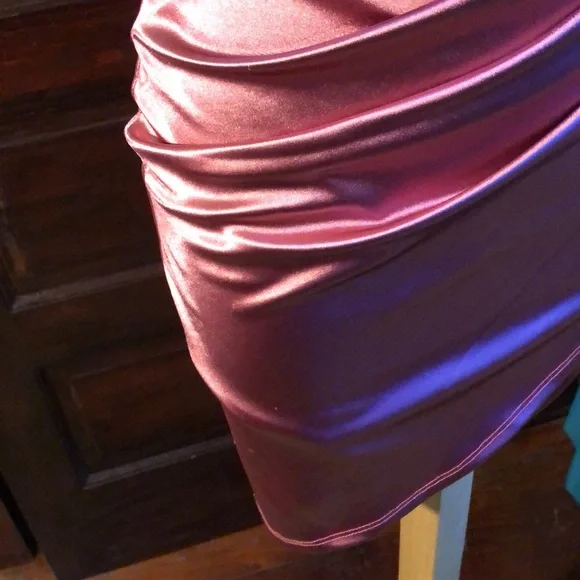 Windsor bodycon dress in mauve/sz Med/ spaghetti straps/ruched/ style #GD l4399 - Picture 5 of 12